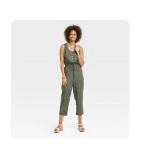 Olive Green Women’s sleeveless jumpsuit size L Knox Rose Target